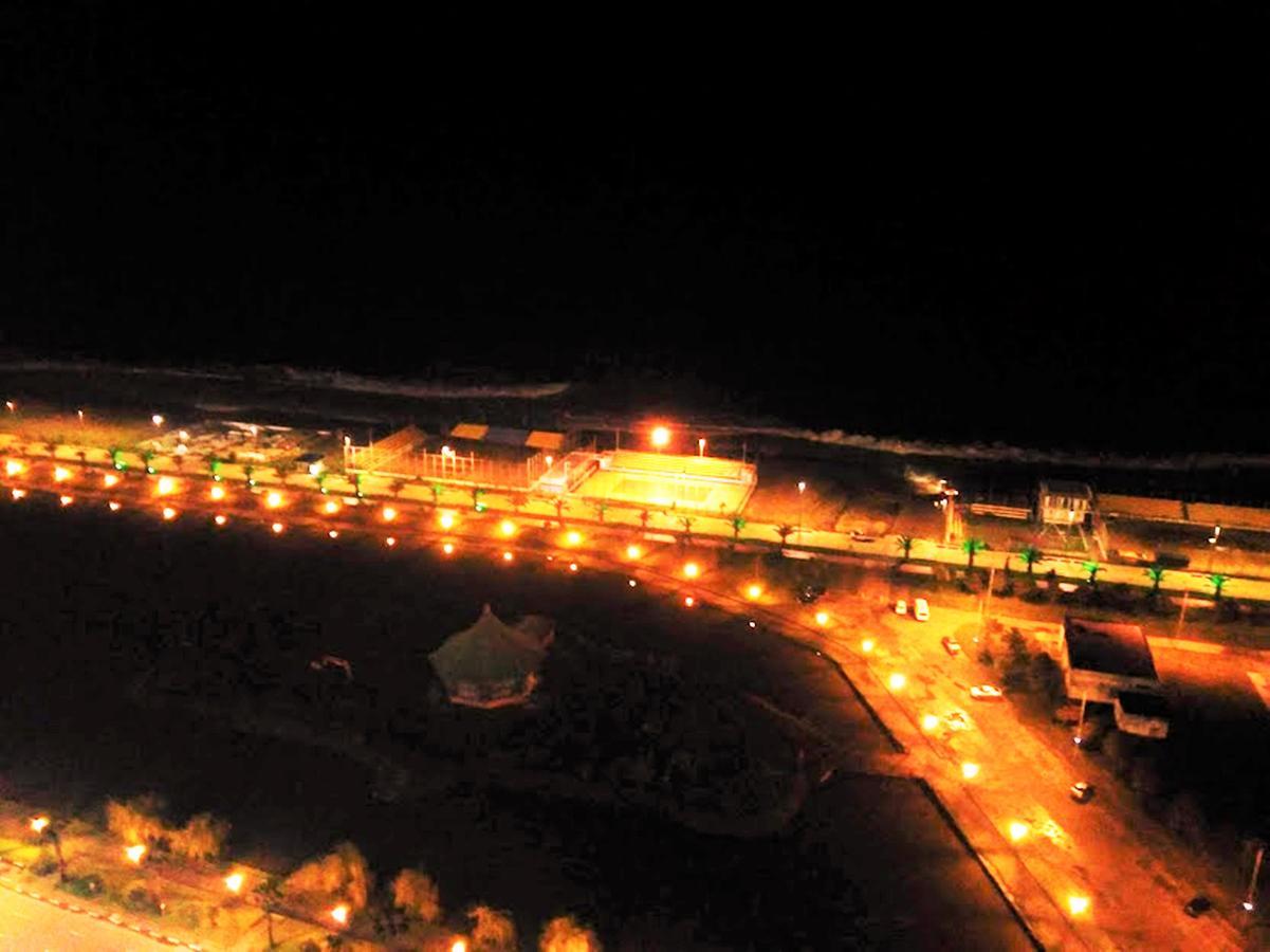 Penthouse Hotel Batumi Exterior foto